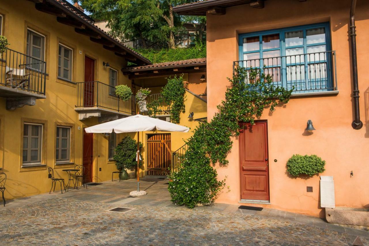 Albergo Ristorante Garibaldi Cisterna dʼAsti Exterior foto
